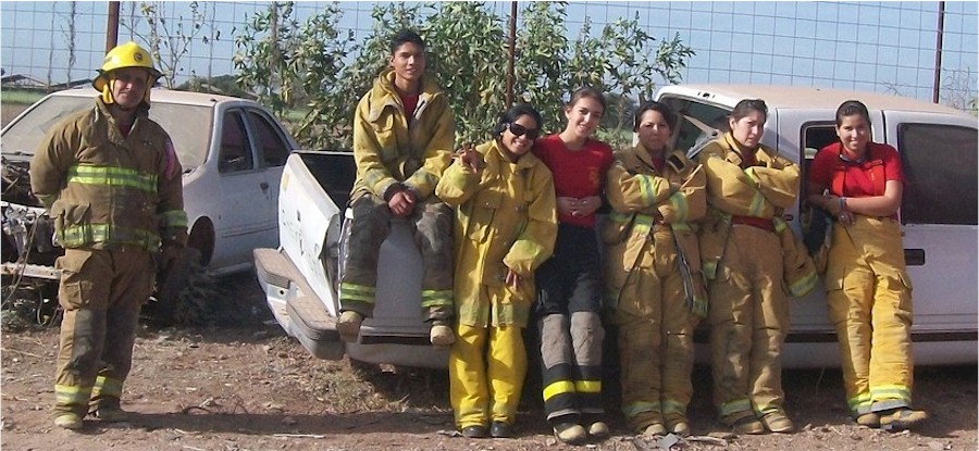 Practica de rescate vehicular de la Academia III-2011 - Foto 1