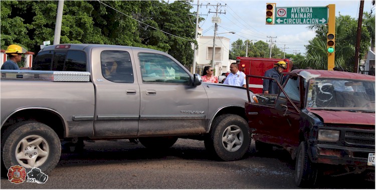 Accidente vial Nainari y Coahuila