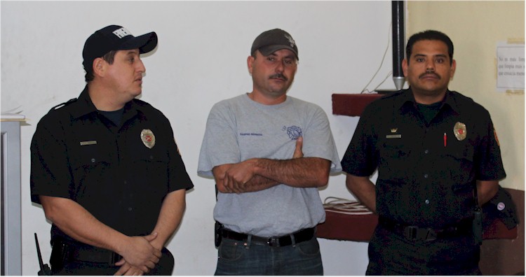 Luis Cárdenas, SubComandante Gaspar Herrera y Capitán Daniel Reyes 