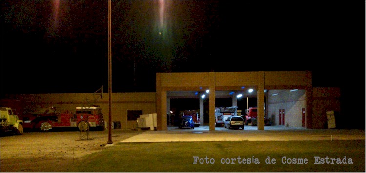 Vista nocturna de la Estación 4, Villa Bonita. Imagen cortesía de Cosme Estrada